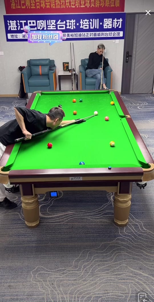 赛中握有不 赛中握有不