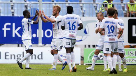 滕哈格之间 滕哈格之间