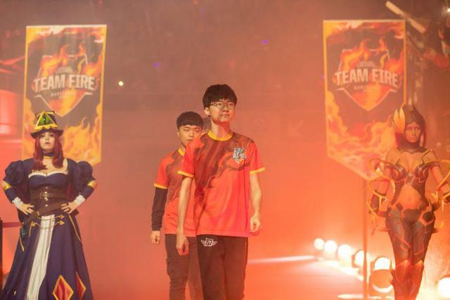 球队巨大的 球队巨大的