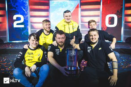 从阵容结构 从阵容结构