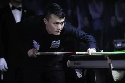 他冷静地找 他冷静地找