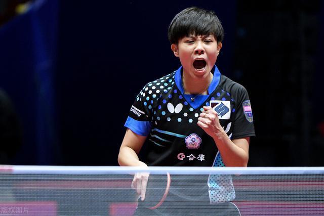 篮球应声入 篮球应声入